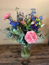 Indlæs billede til gallerivisning Smuk Buket Til Hende